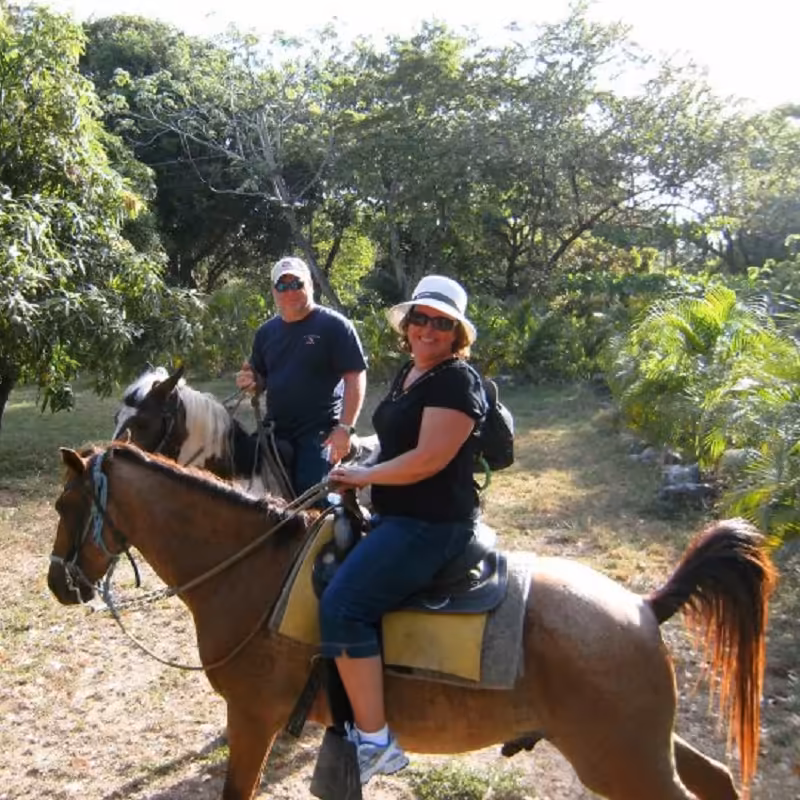 Roatan Horseback Riding Tour 4 Roatan Horseback Riding Tour